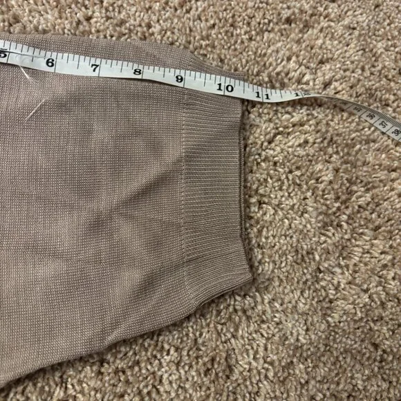 Vintage Sweater Womens S Beige 100% Silk Fine Knit Mock Neck Oversized SS - Picture 7 of 8